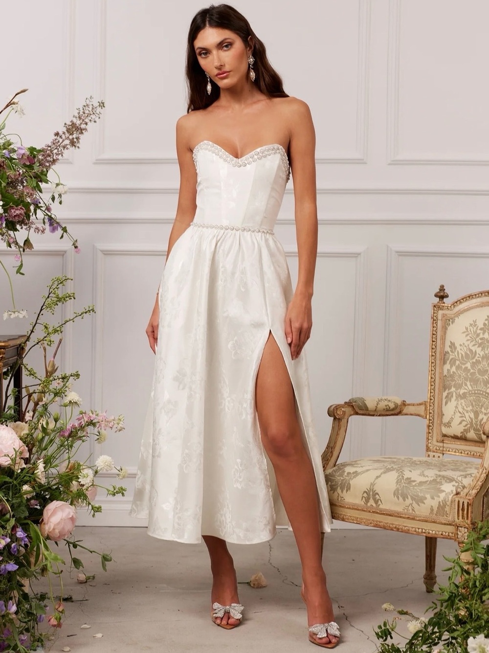 V. Chapman White Strapless Sweetheart Midi Dress with Thigh Slit